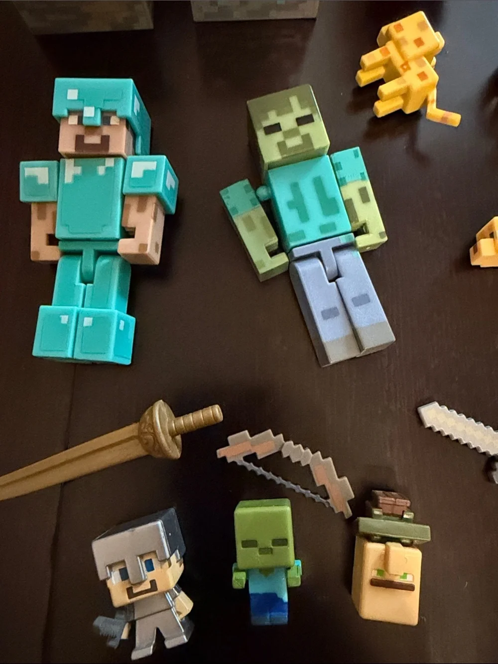 Minecraft Kids Toy Figures Set - Assorted Colors